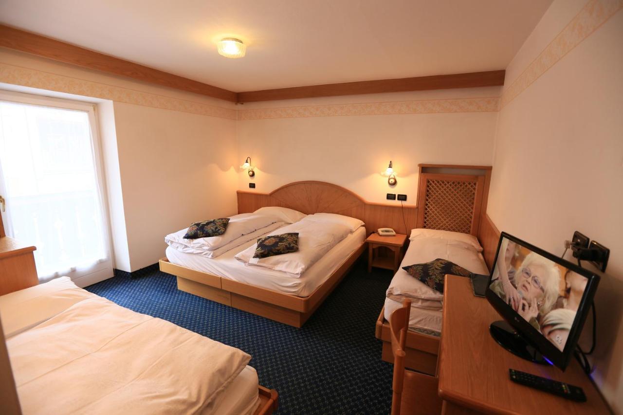 Albergo Arnica Canazei Zewnętrze zdjęcie