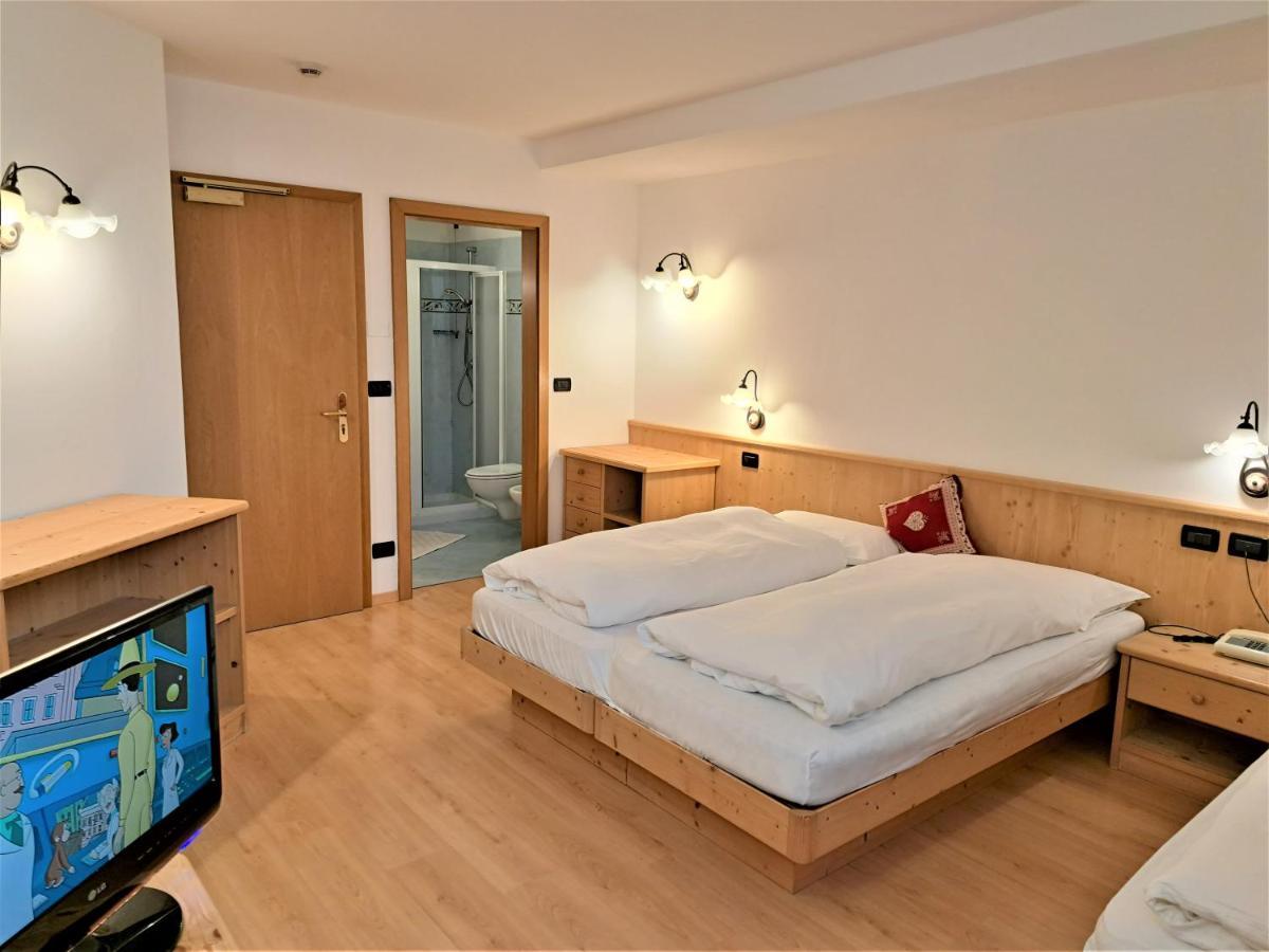 Albergo Arnica Canazei Zewnętrze zdjęcie