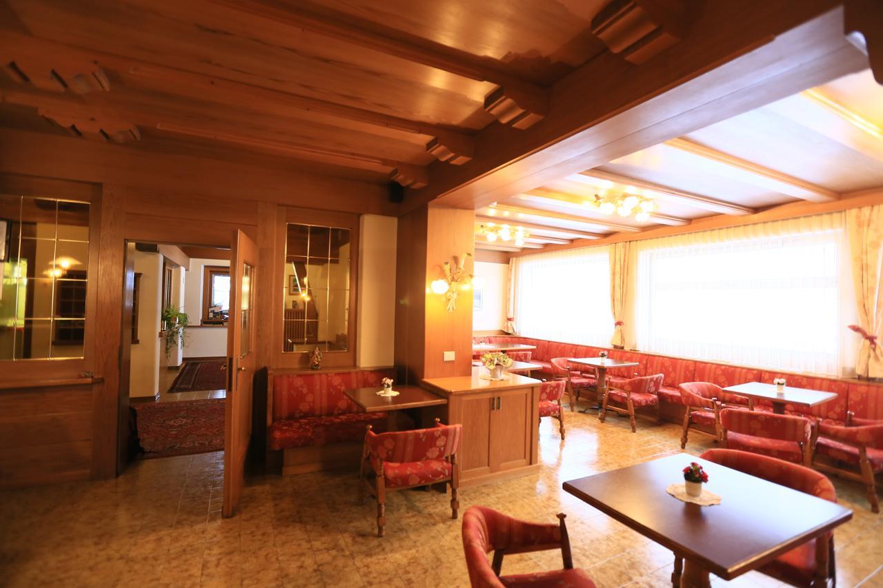 Albergo Arnica Canazei Zewnętrze zdjęcie