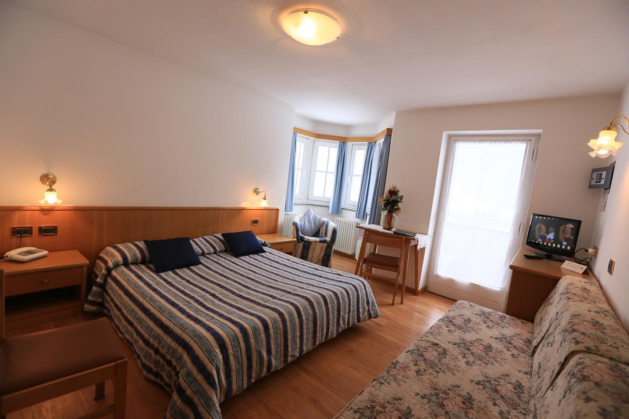 Albergo Arnica Canazei Zewnętrze zdjęcie